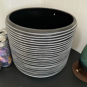 Pot for large plant